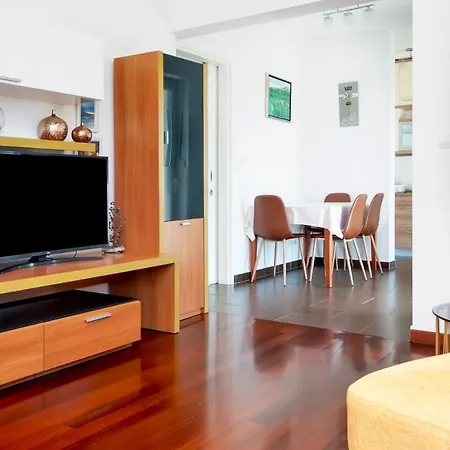 Anerol Apartment *