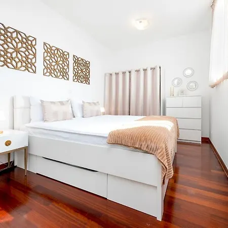Anerol Apartment *